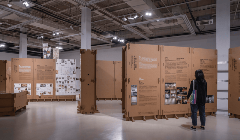 瓦楞纸板的榫卯组装展陈 临展展示组合 灵活空间展示方式｜JPG+GIF｜44张｜37.54M - 展示酷