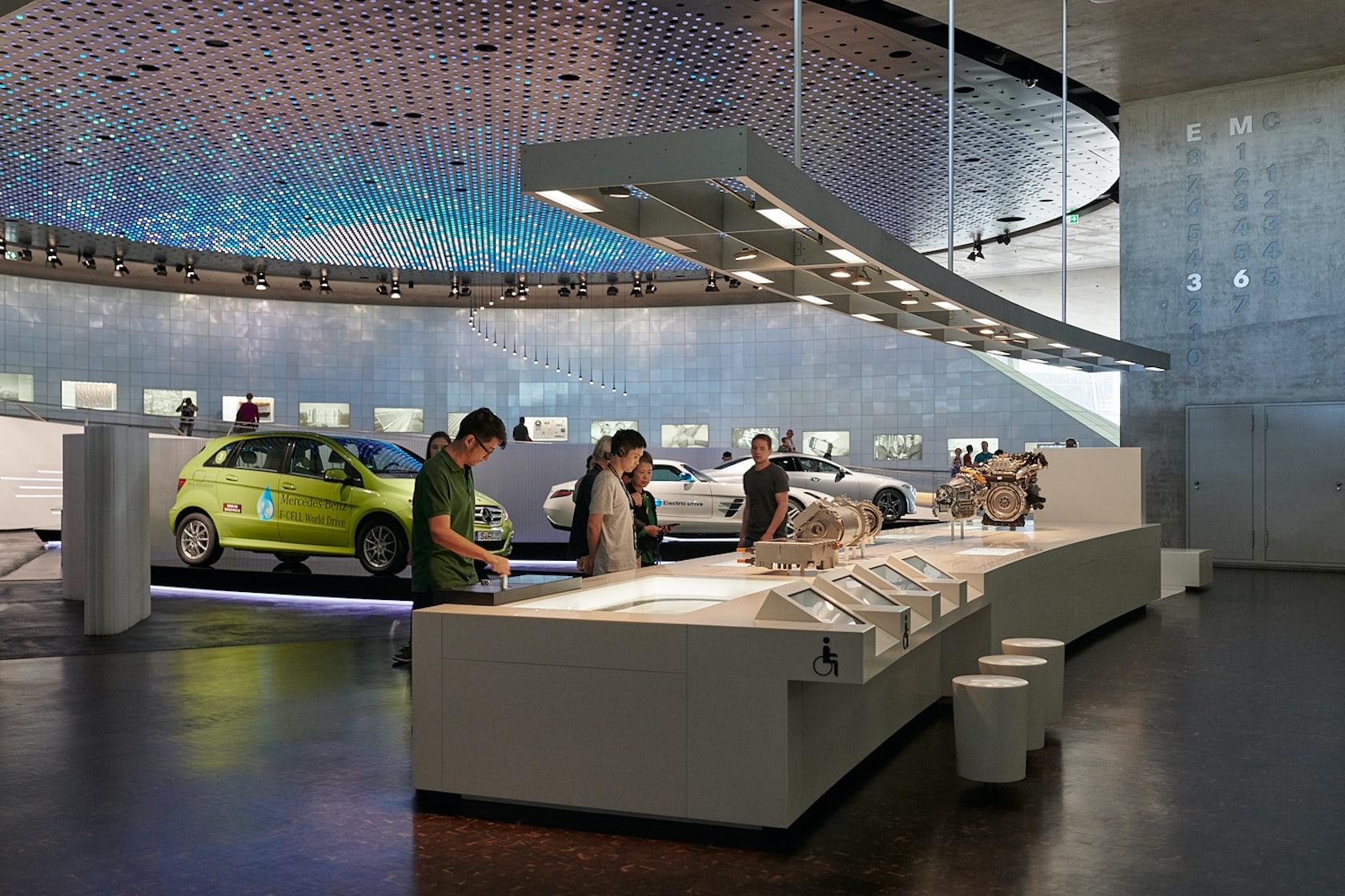 图片[8] - 德国斯图加特 梅赛德斯-奔驰博物馆｜61个文件｜MP4+JPG｜150.31M - 展示酷