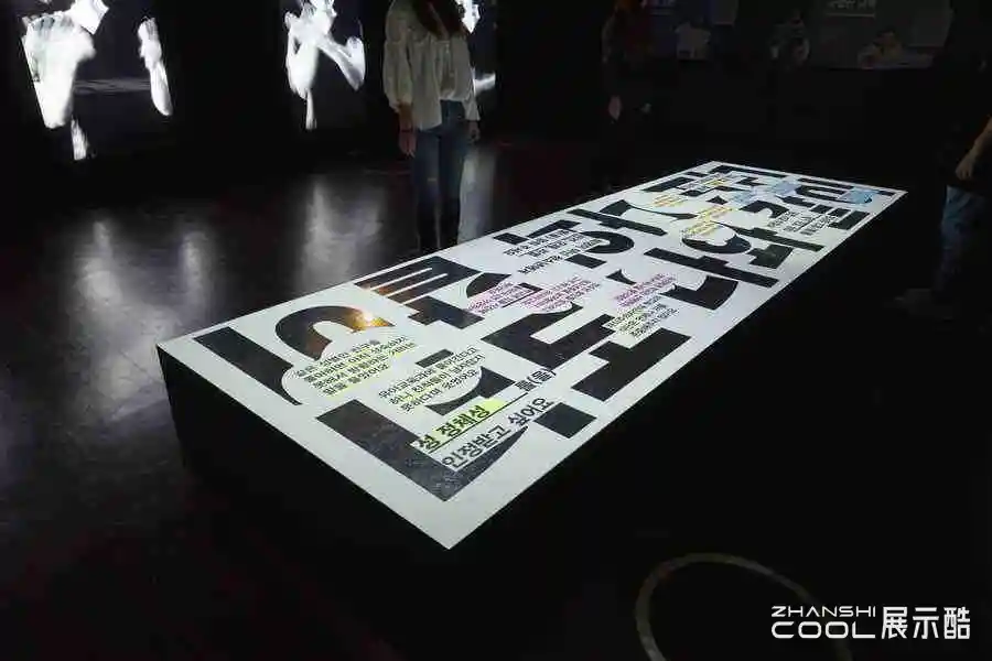 图片[1] - 【韩国】The Democratic Life《民主的生活》展览｜JPG｜38张｜20.48M - 展示酷